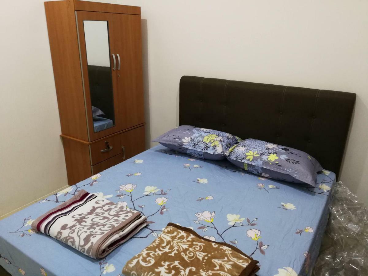 Address No 915, Lorong Uni Central 13, Taman Uni Central, Kuching Samarahan Expressway Esterno foto
